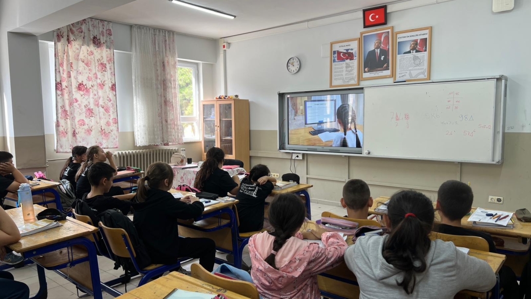 İlçemiz Okullarında MEBİ Tanıtımları Gerçekleştirildi